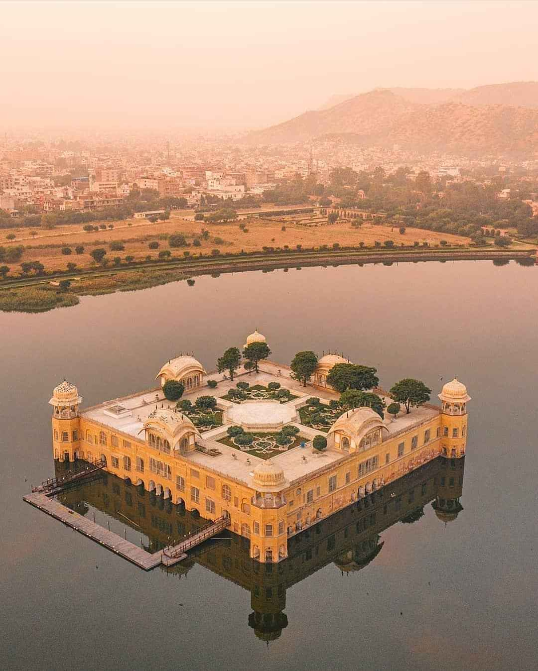 jal mahal